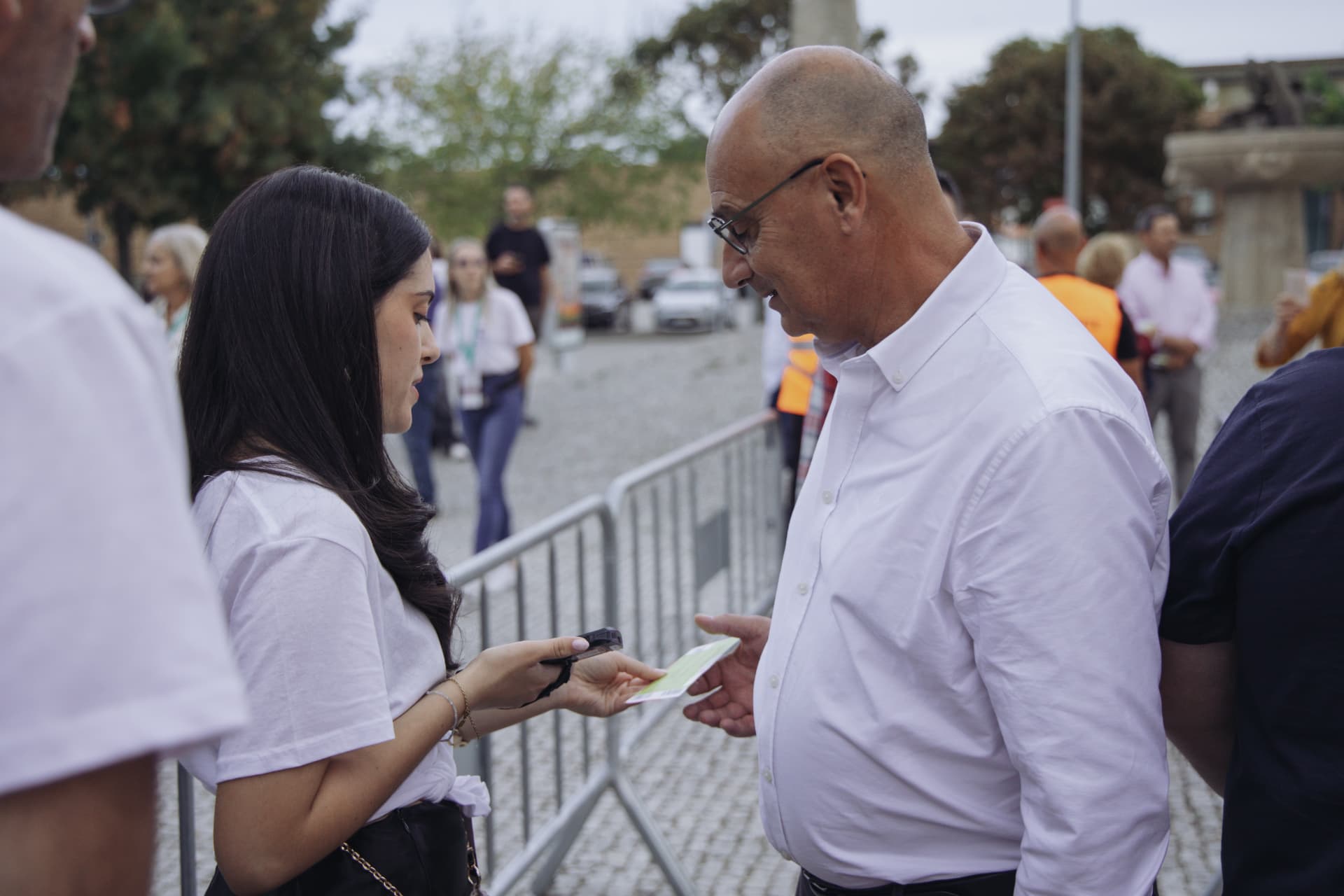 Confirmação de bilhetes à entrada do recinto